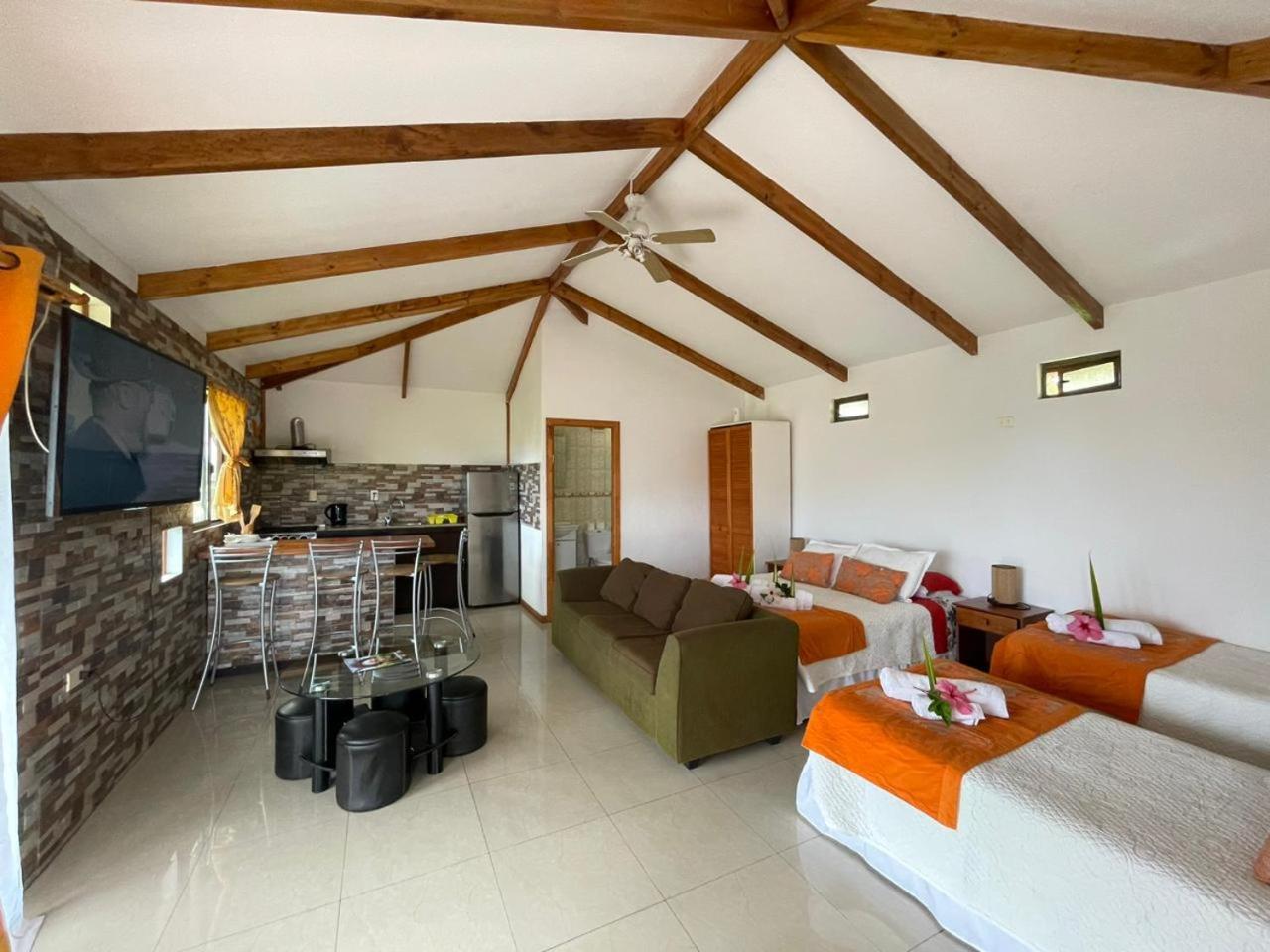 Appartamento Mata Ki Te Rangi Rapa Nui Hanga Roa Esterno foto